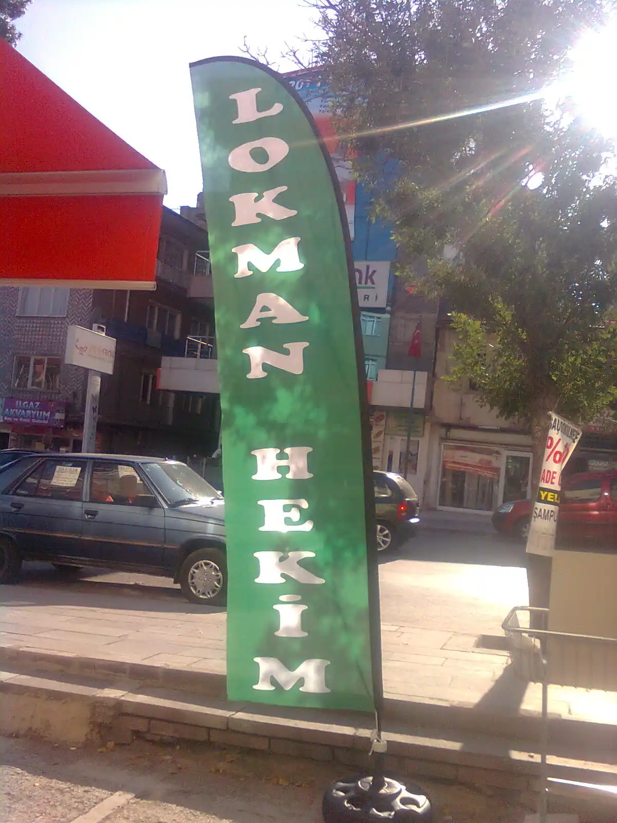 Lokman Hekim Yelken Bayrağı-1